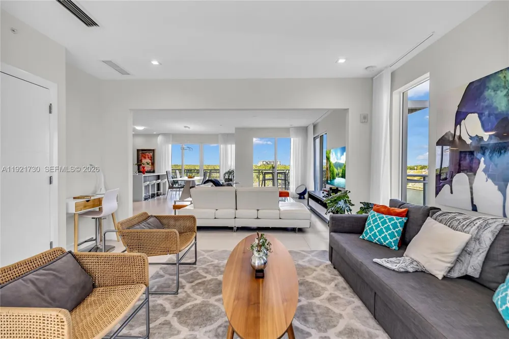 6100 Ocean Dr #3N Hollywood, FL 33019