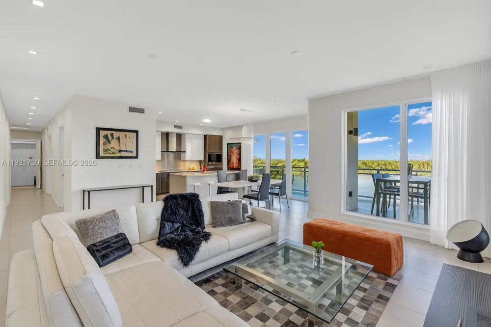 6100 Ocean Dr #3N Hollywood, FL 33019