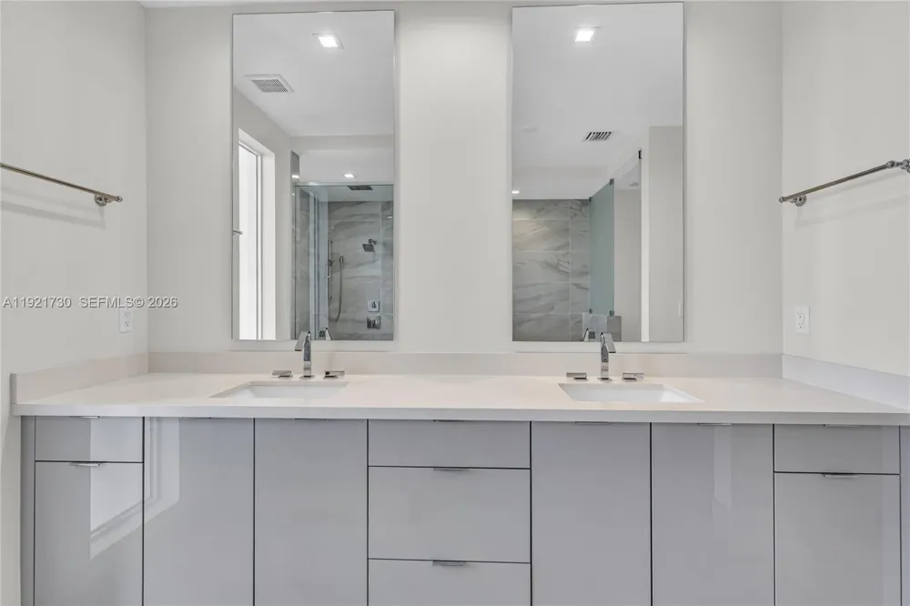 6100 Ocean Dr #3N Hollywood, FL 33019