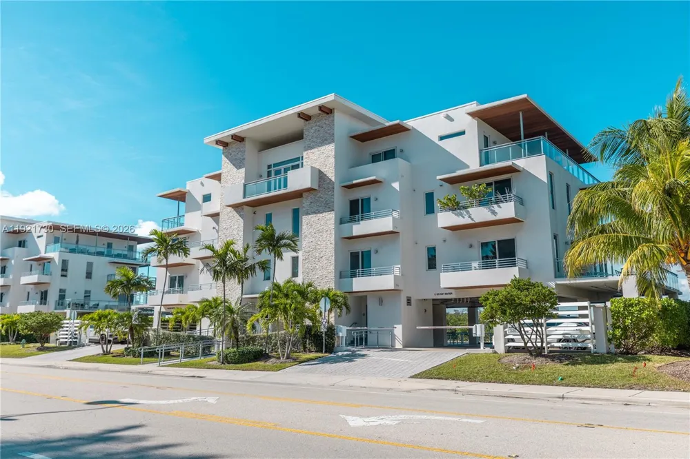 6100 Ocean Dr #3N Hollywood, FL 33019