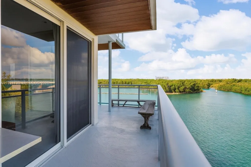 6100 Ocean Dr #3N Hollywood, FL 33019
