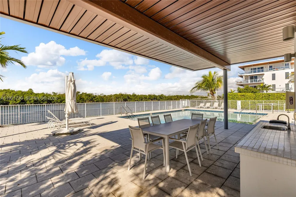 6100 Ocean Dr #3N Hollywood, FL 33019