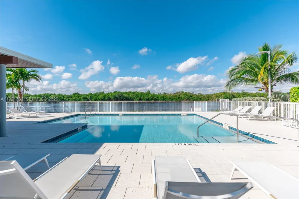 6100 Ocean Dr #3N Hollywood, FL 33019