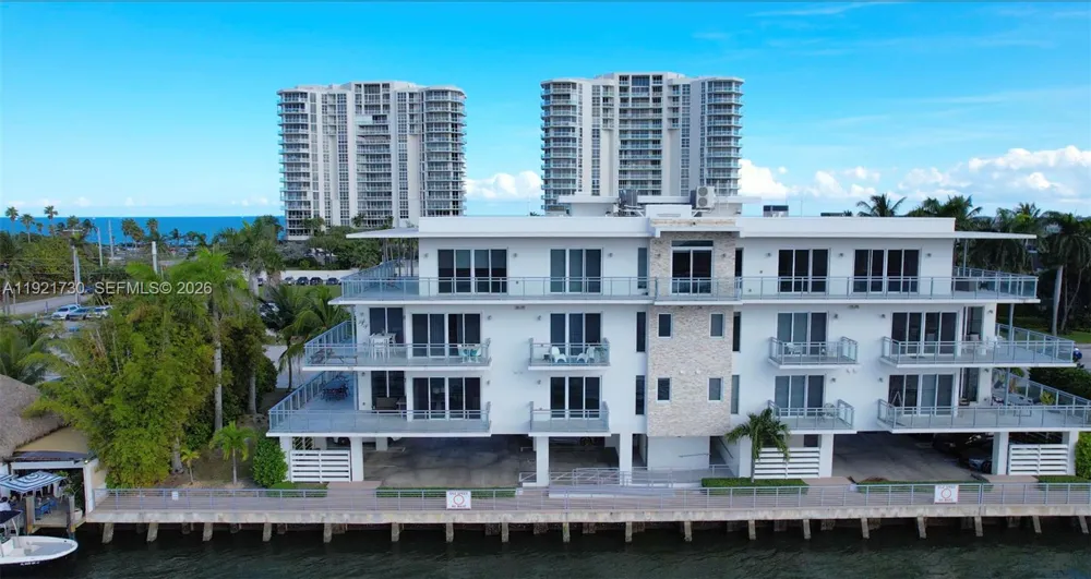 6100 Ocean Dr #3N Hollywood, FL 33019