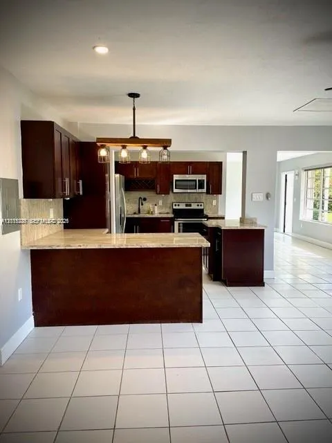 7425 SW 118th St #0 Pinecrest, FL 33156