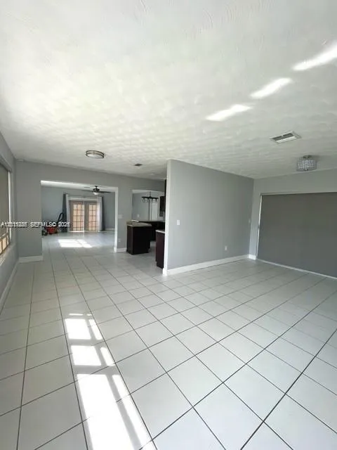 7425 SW 118th St #0 Pinecrest, FL 33156