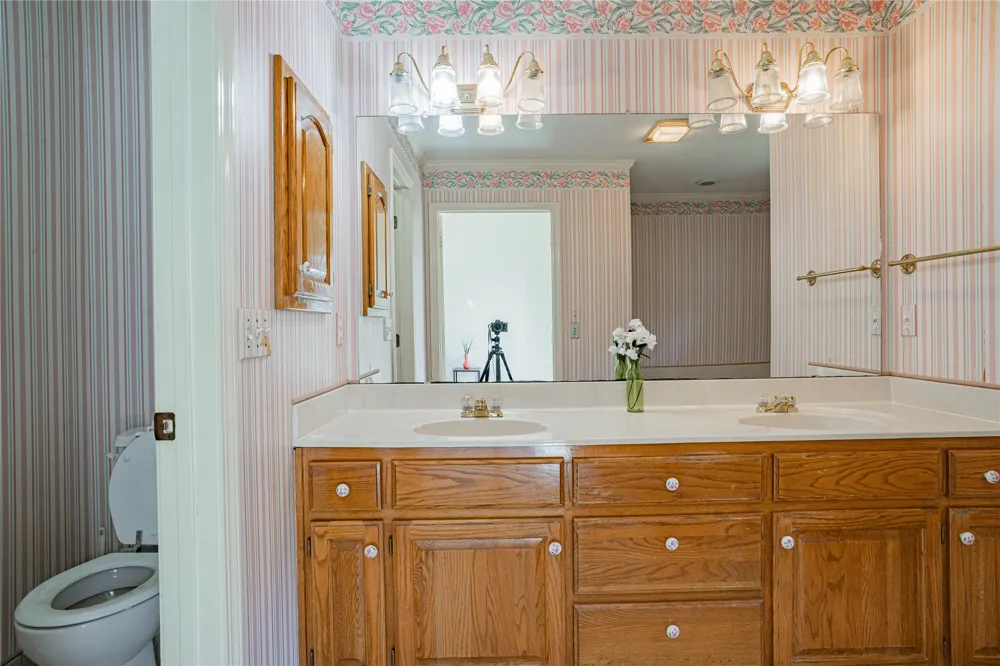 1010 Saddle Lane Skiatook, OK 74070