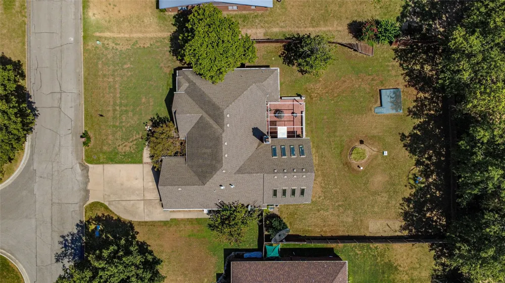 1010 Saddle Lane Skiatook, OK 74070