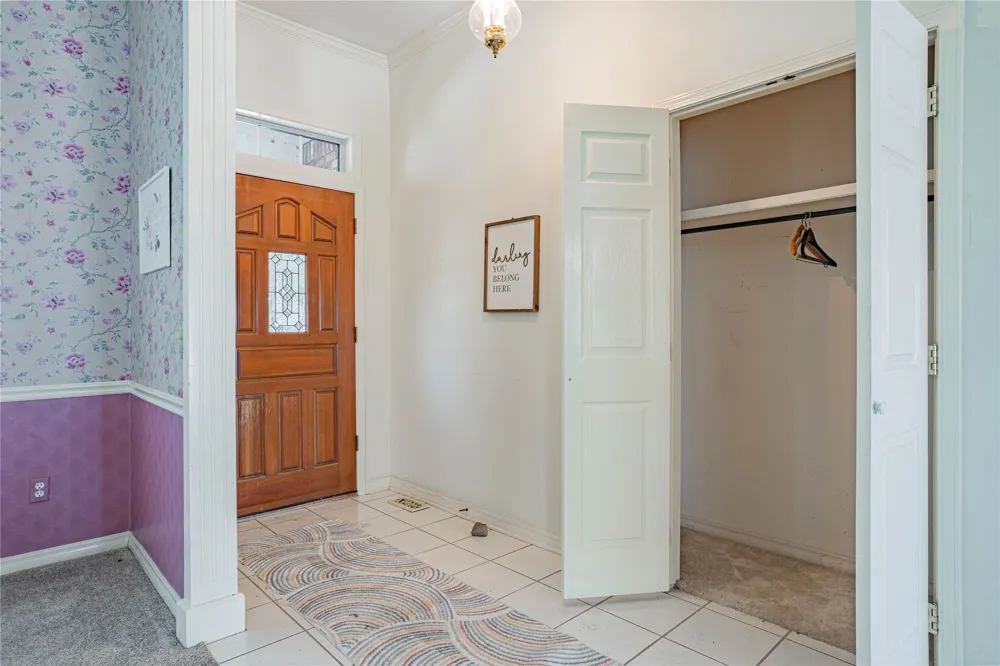 1010 Saddle Lane Skiatook, OK 74070