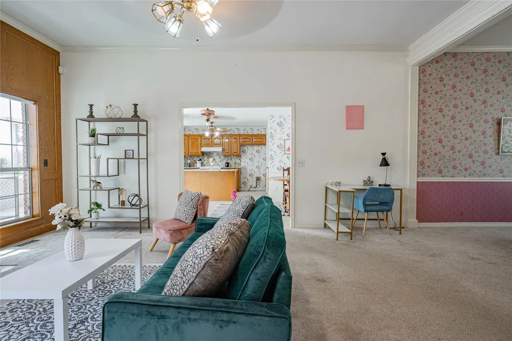 1010 Saddle Lane Skiatook, OK 74070
