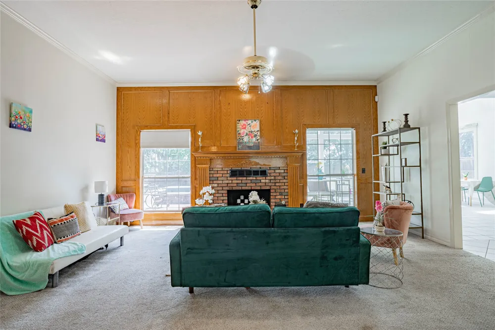 1010 Saddle Lane Skiatook, OK 74070