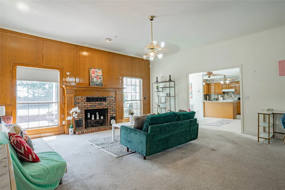 1010 Saddle Lane Skiatook, OK 74070