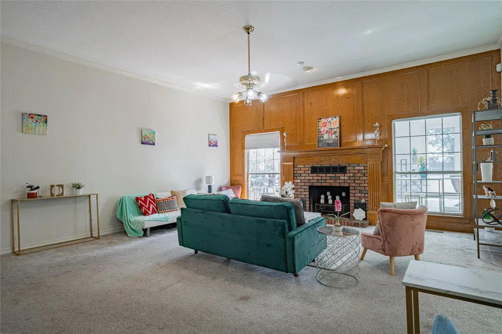 1010 Saddle Lane Skiatook, OK 74070