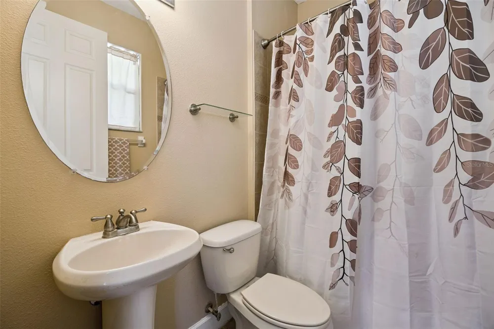 2040 HAWKS LANDING DRIVE Orlando, FL 32820