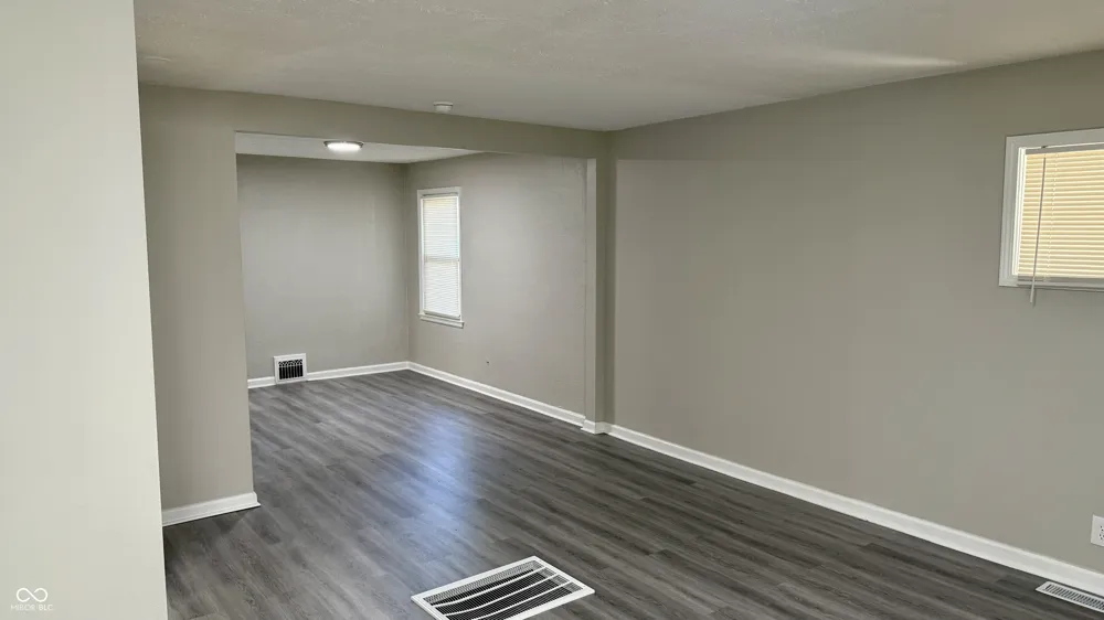 2215 Durham Indianapolis, IN 46220