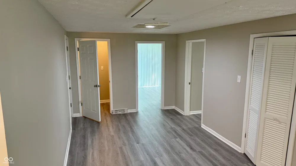 2215 Durham Indianapolis, IN 46220