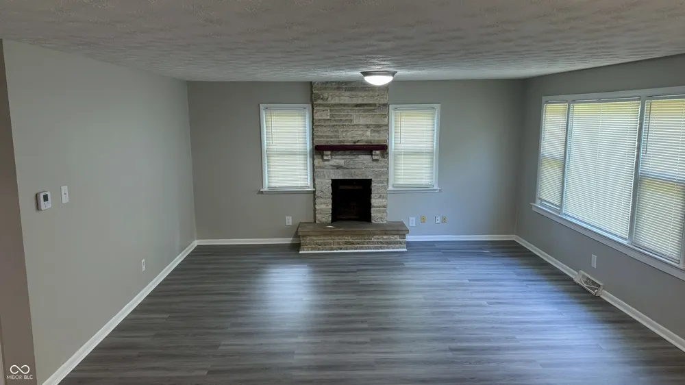 2215 Durham Indianapolis, IN 46220