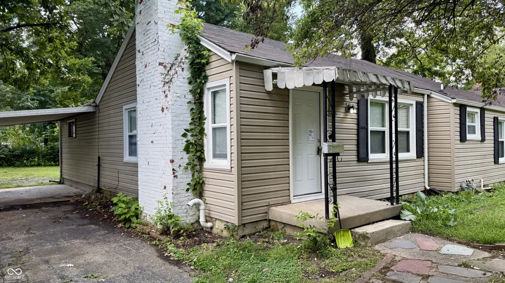 2215 Durham Indianapolis, IN 46220