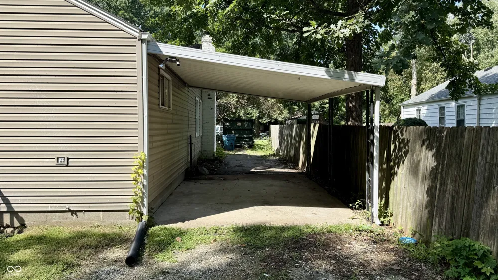 2215 Durham Indianapolis, IN 46220