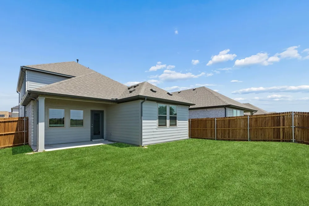 815 Knox River Drive Princeton, TX 75071