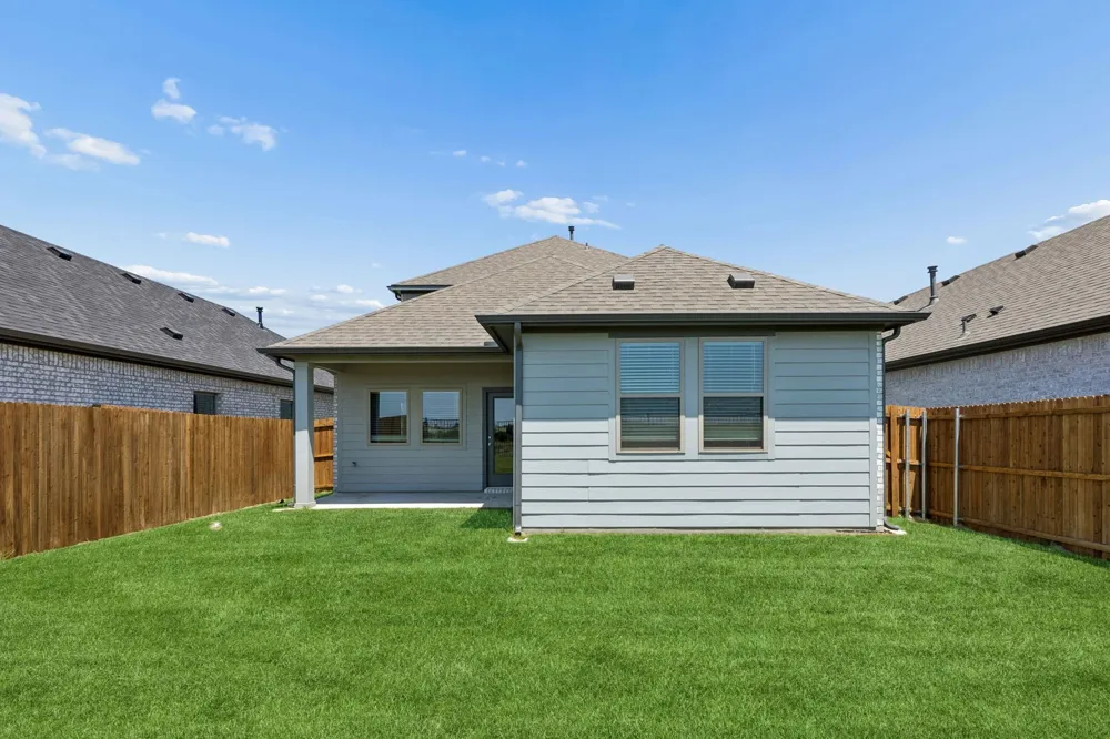 815 Knox River Drive Princeton, TX 75071