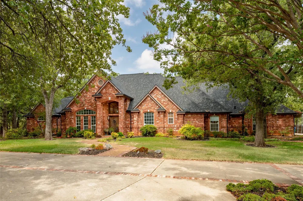 2930 Burney Lane Southlake, TX 76092
