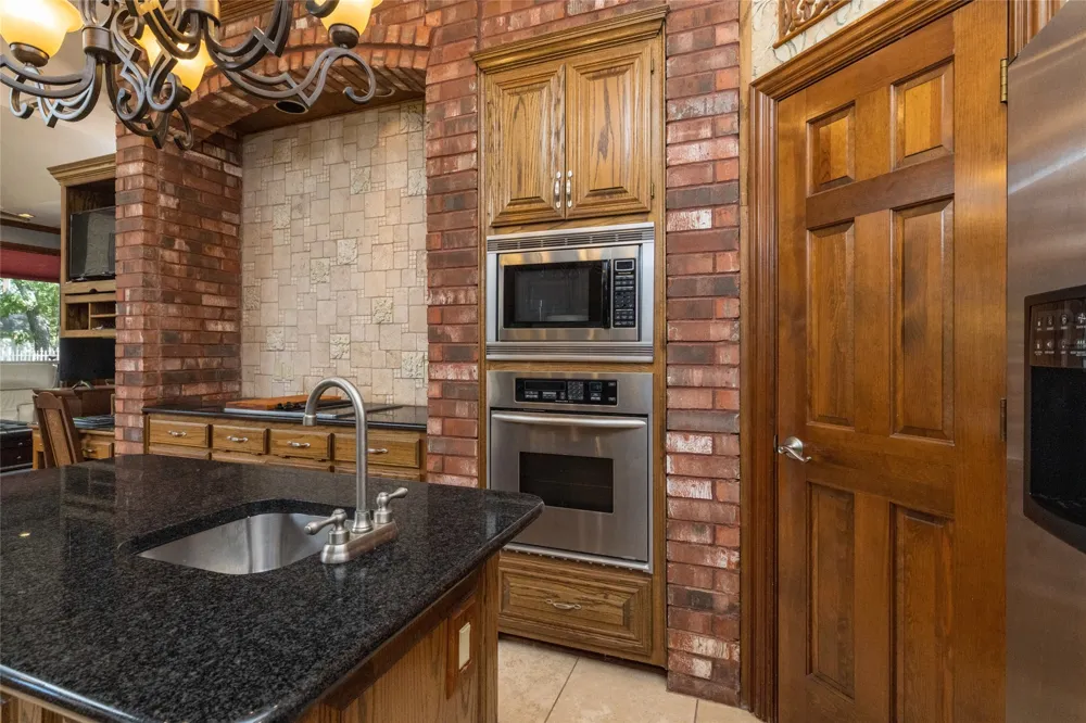 2930 Burney Lane Southlake, TX 76092