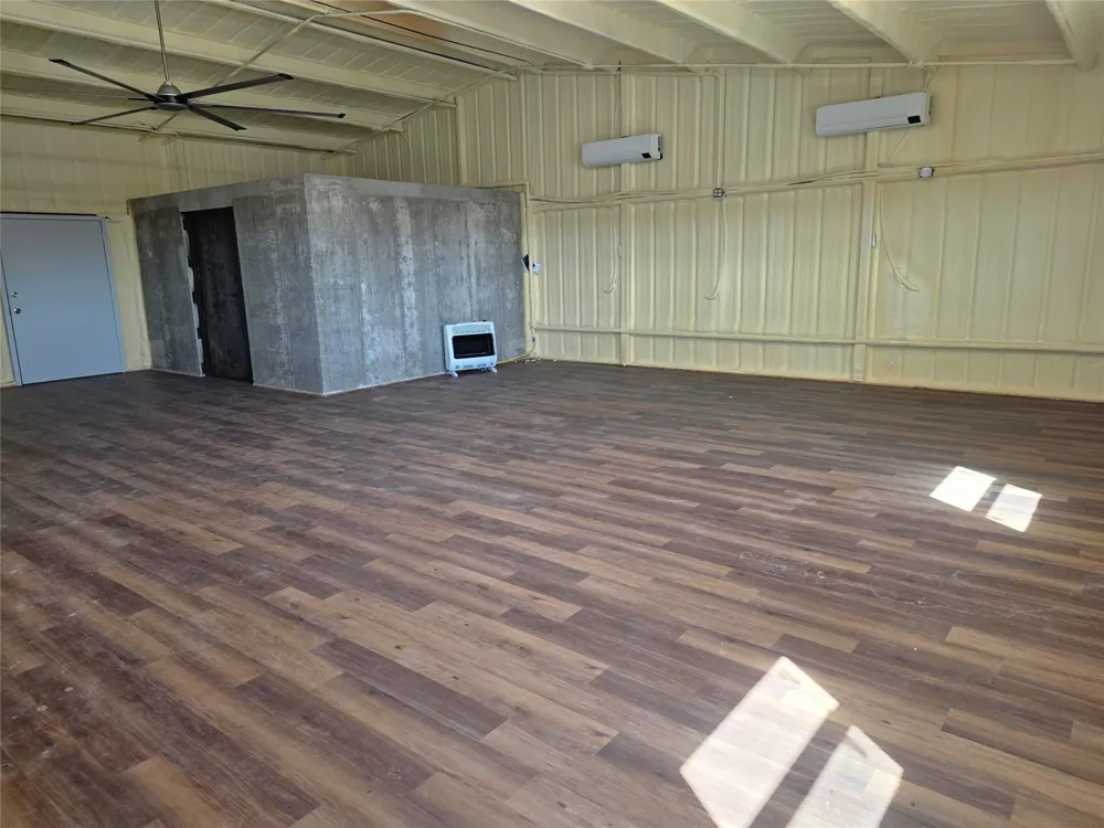 243 Blue Sky Lane Springtown, TX 76082