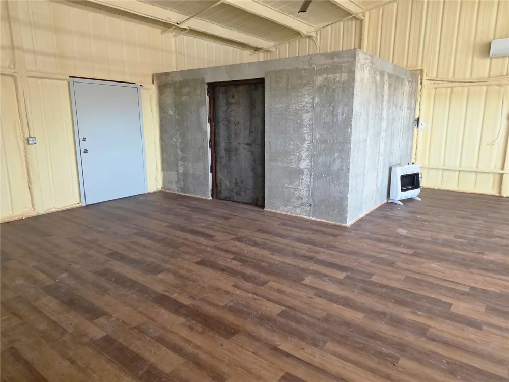 243 Blue Sky Lane Springtown, TX 76082