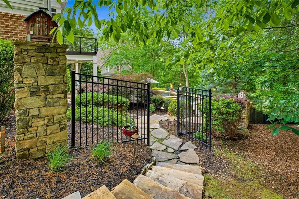 114 Northeast Cove Circle Dawsonville, GA 30534