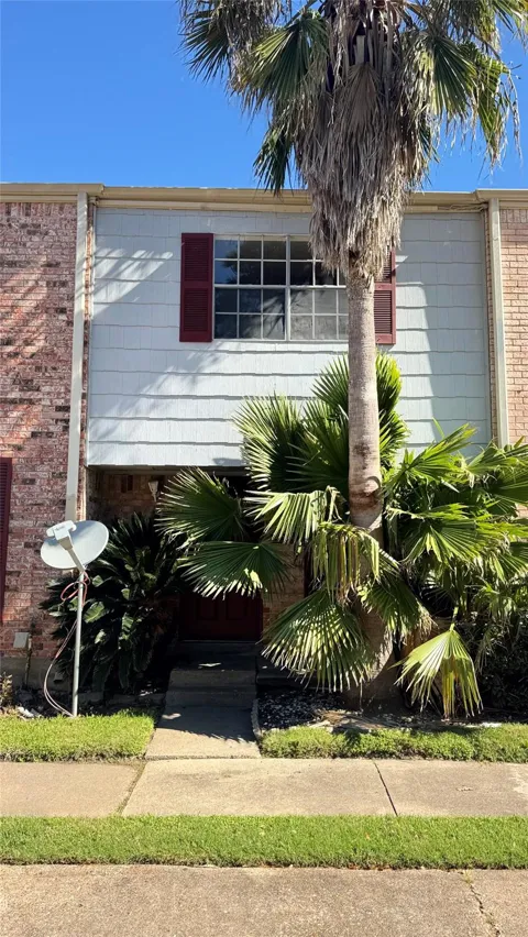 7818 Grove Ridge Drive