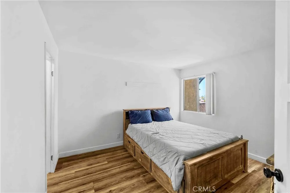 1791 Neil Armstrong #102 Montebello, CA 90640