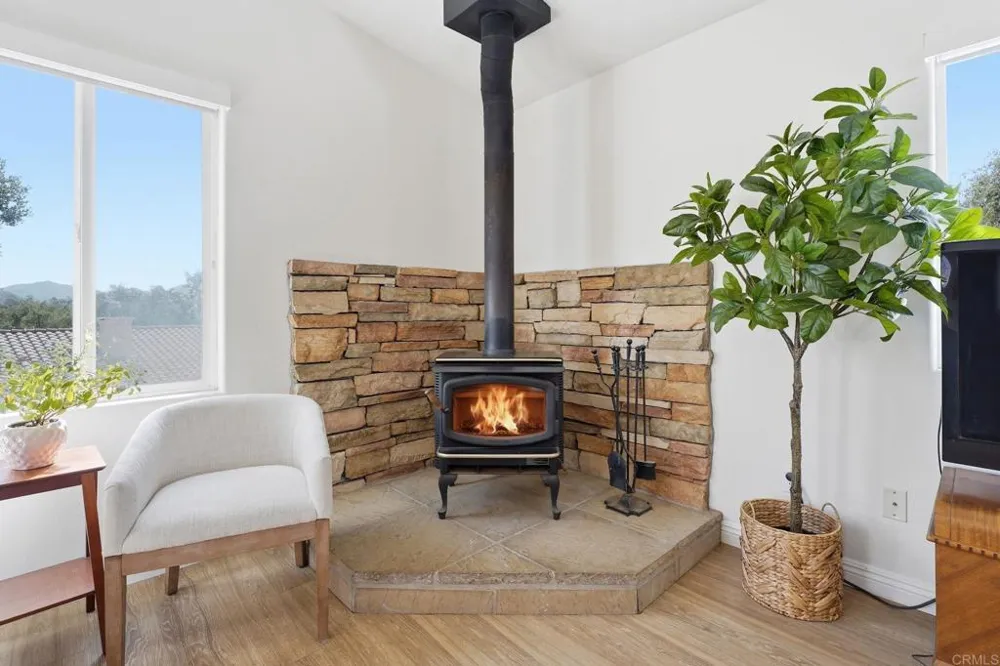 223 Patrick Drive El Cajon, CA 92019