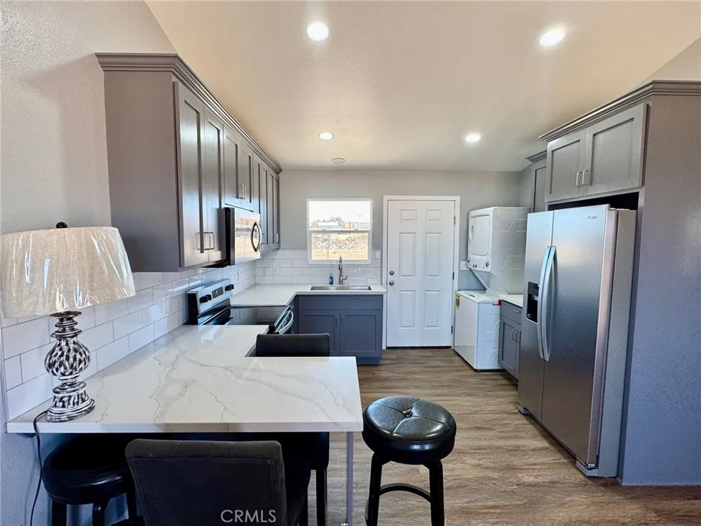 8867 Gorgonio Road #B Victorville, CA 92392