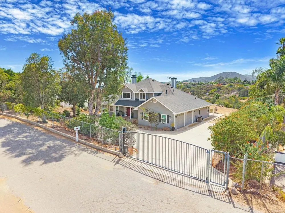 1850 Canyon Heights Road Fallbrook, CA 92028