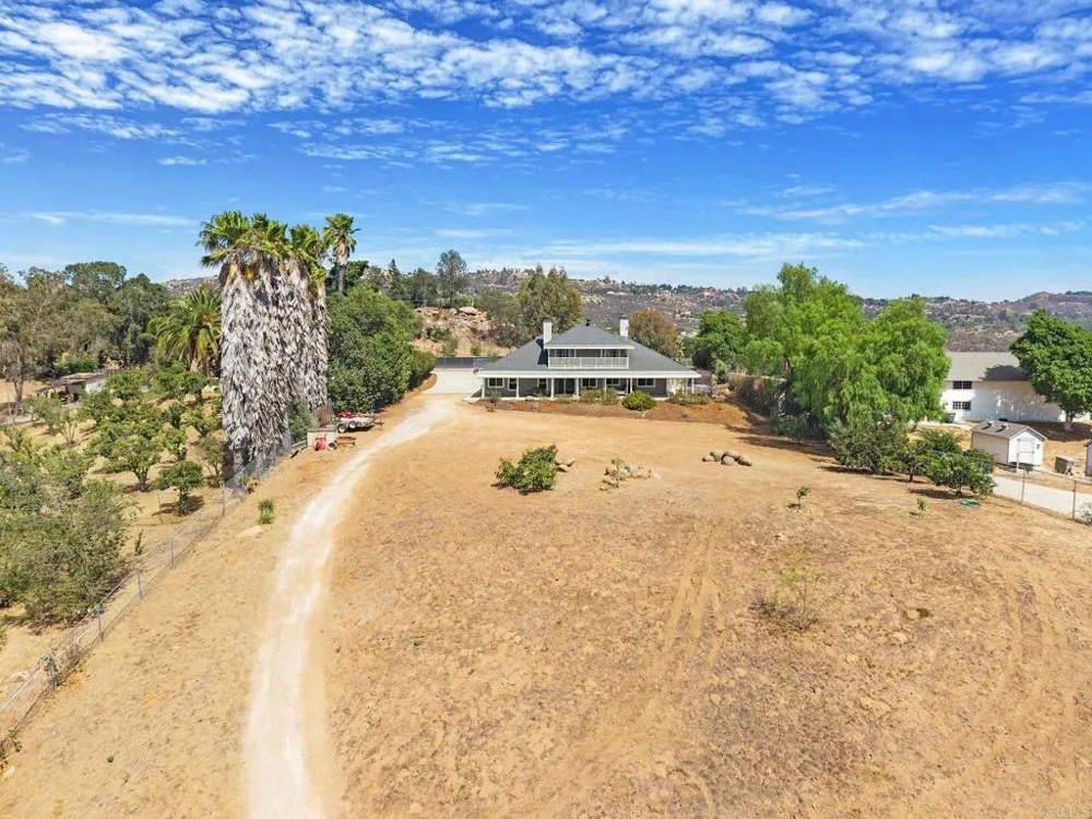 1850 Canyon Heights Road Fallbrook, CA 92028