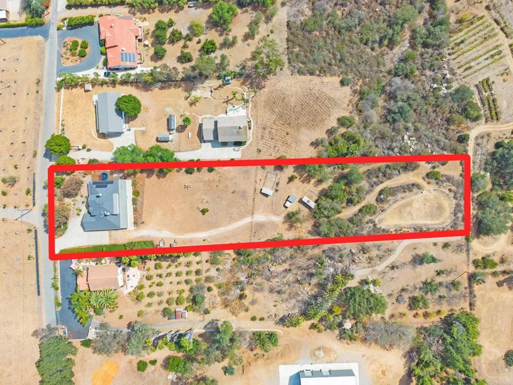 1850 Canyon Heights Road Fallbrook, CA 92028