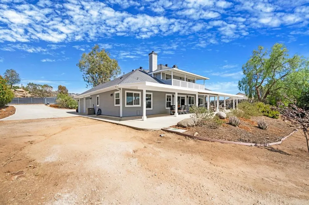1850 Canyon Heights Road Fallbrook, CA 92028