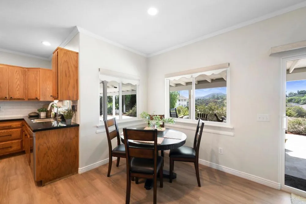 1850 Canyon Heights Road Fallbrook, CA 92028