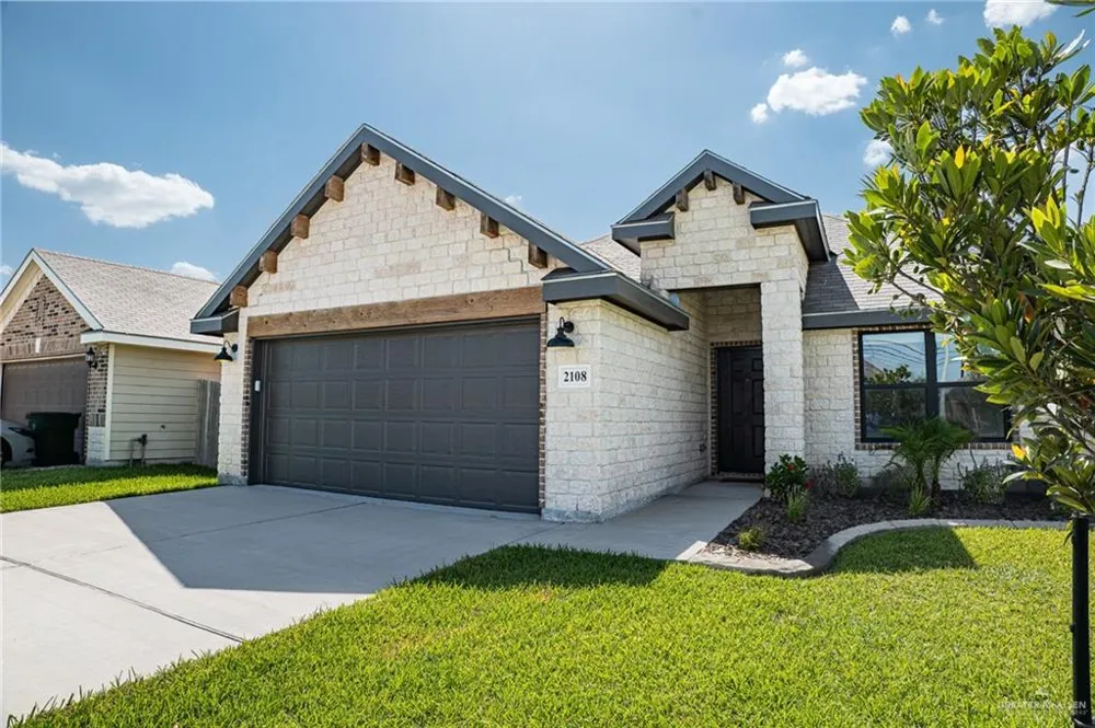 2108 27th Street Hidalgo, TX 78557