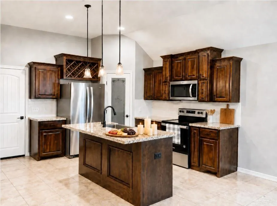2108 27th Street Hidalgo, TX 78557