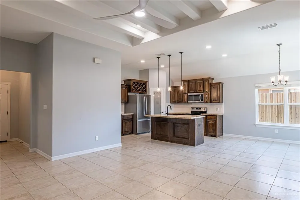 2108 27th Street Hidalgo, TX 78557