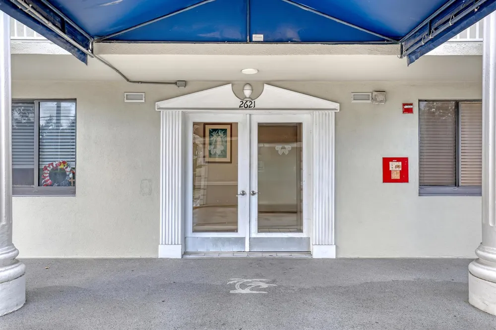 2621 Village Boulevard #203 West Palm Beach, FL 33409