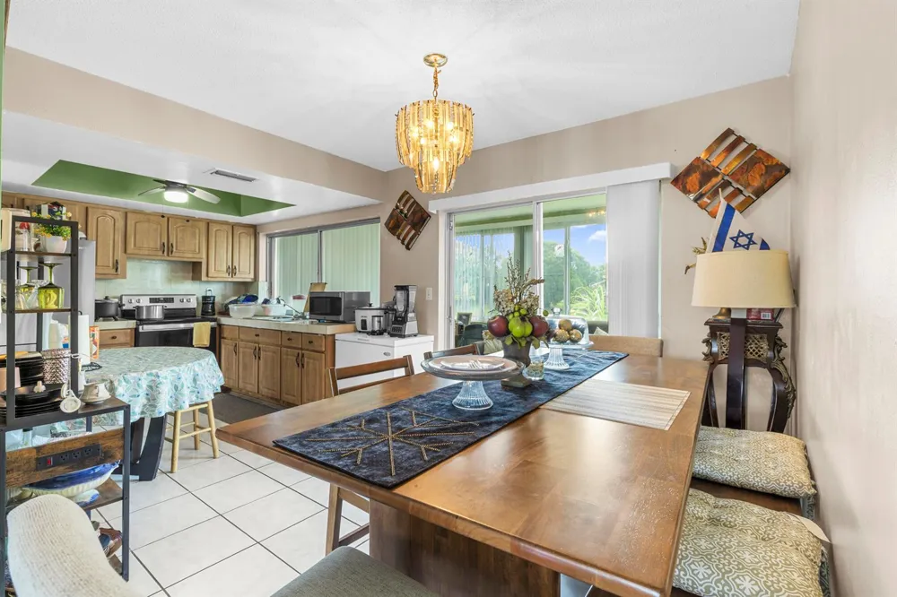 4200 NW 52ND AVENUE Lauderdale Lakes, FL 33319