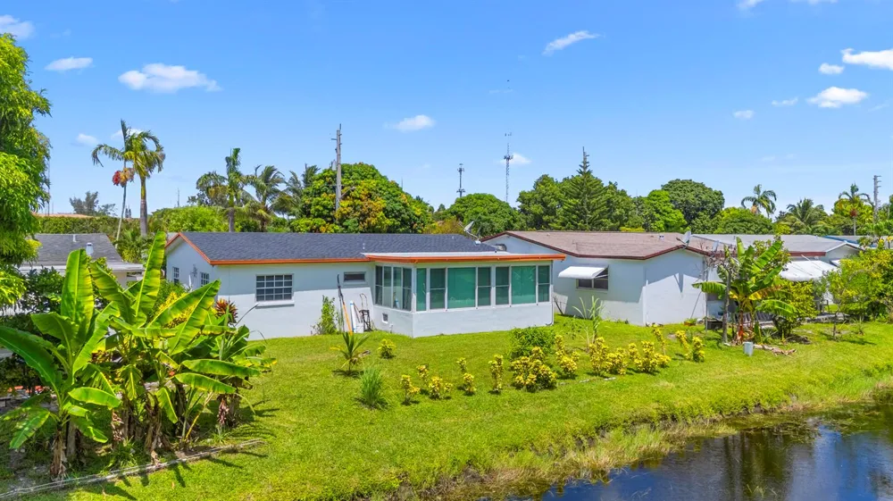 4200 NW 52ND AVENUE Lauderdale Lakes, FL 33319