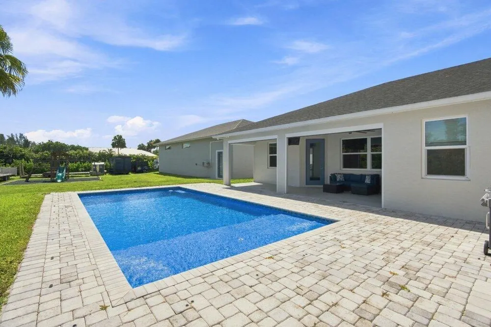 12291 70th Place West Palm Beach, FL 33412