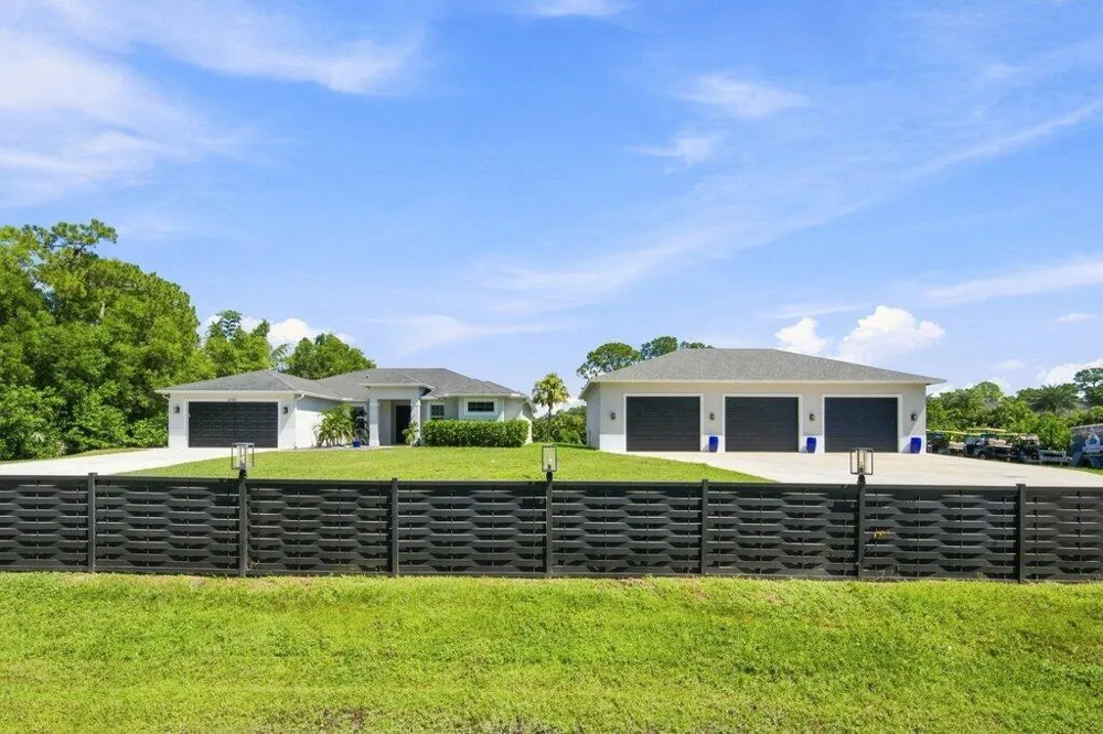 12291 70th Place West Palm Beach, FL 33412