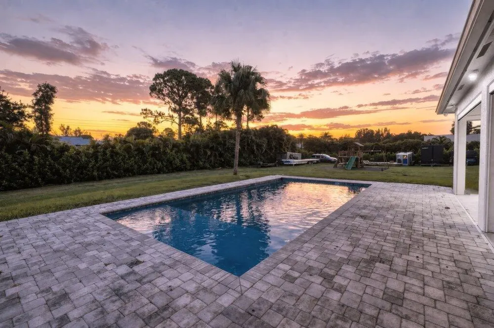 12291 70th Place West Palm Beach, FL 33412