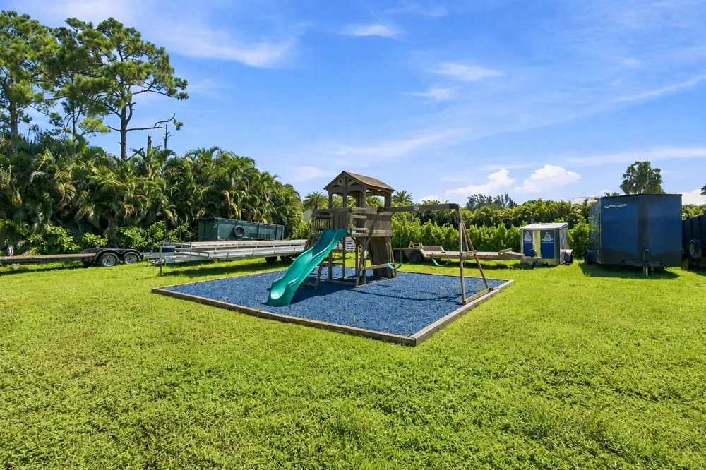 12291 70th Place West Palm Beach, FL 33412
