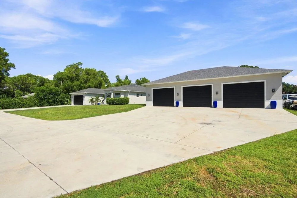 12291 70th Place West Palm Beach, FL 33412